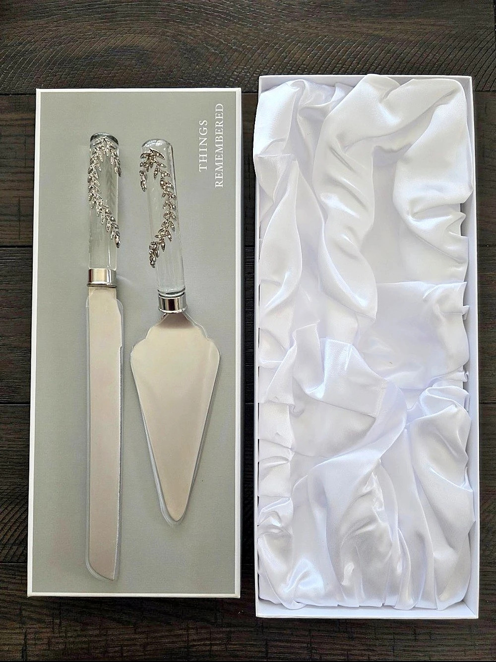 Things Remembered Serving Utensil Set in Silver Like New